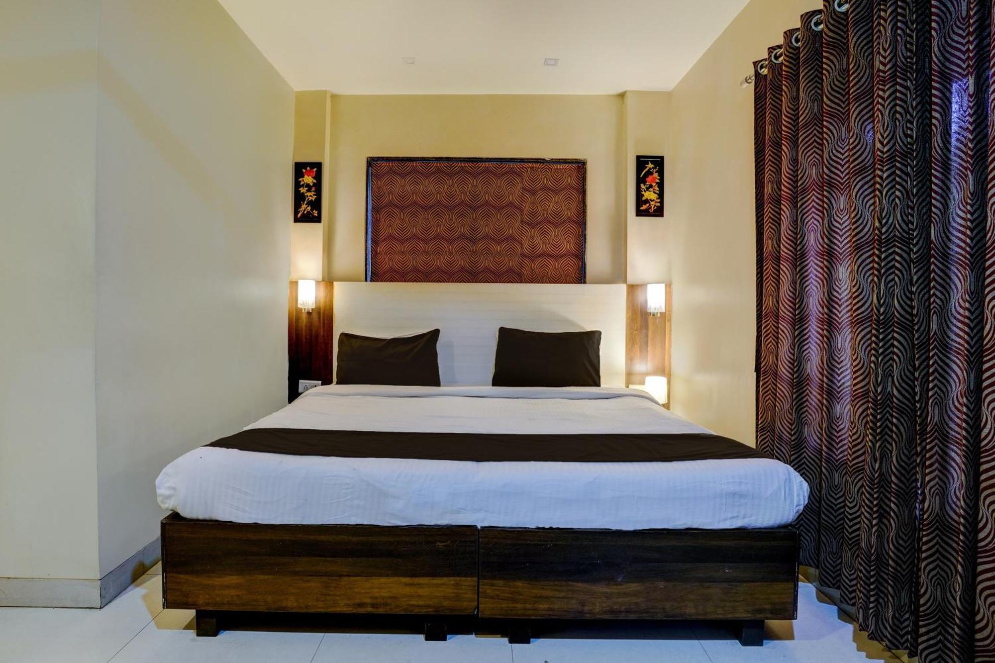 Hotel O Aishwarya Service Apartment Navi Mumbai Exteriör bild
