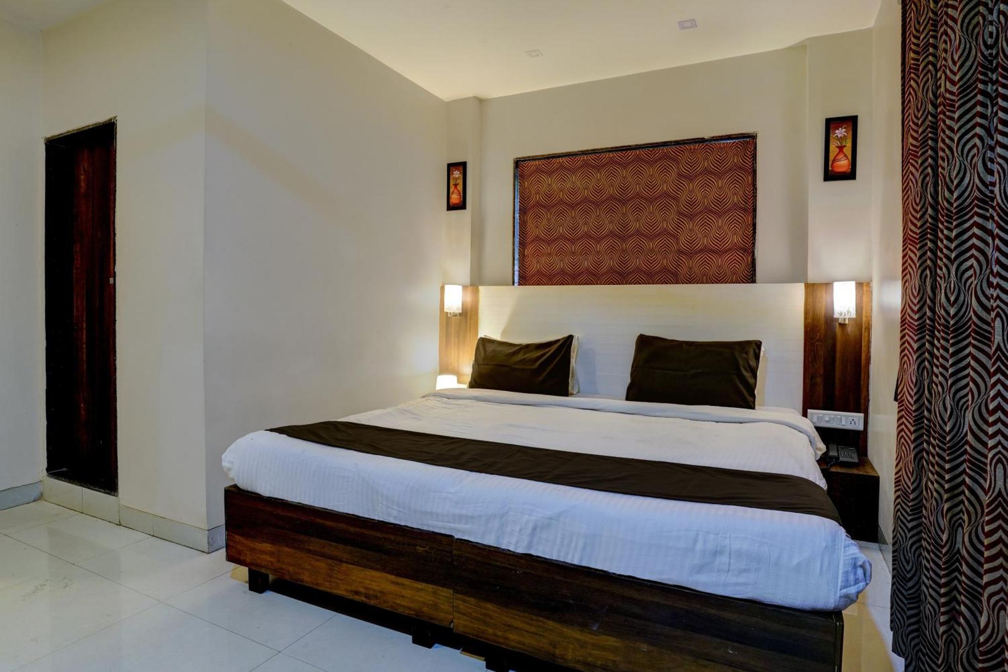 Hotel O Aishwarya Service Apartment Navi Mumbai Exteriör bild